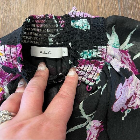 A.L.C .Black & Purple mockneck Venetia Top SZ 6 - Picture 7 of 11
